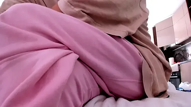 Ambarsexbutler – webcam model profile photo Image 11