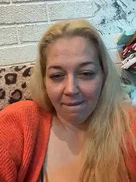 kaylaaaa111 – webcam model profile photo Image 5