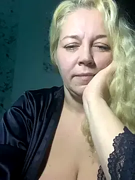 kaylaaaa111 – webcam model profile photo Image 6