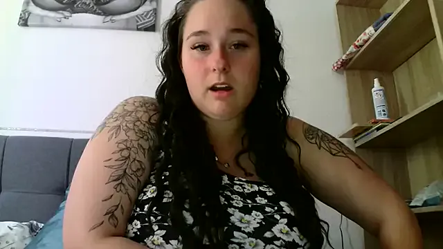 Jenny_25_ Image 2