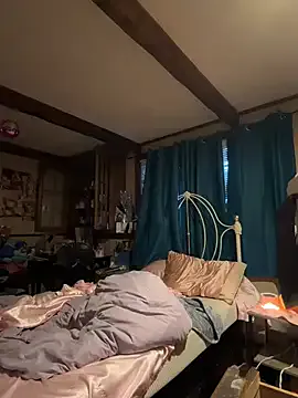 zoyarathore – webcam model profile photo Image 10