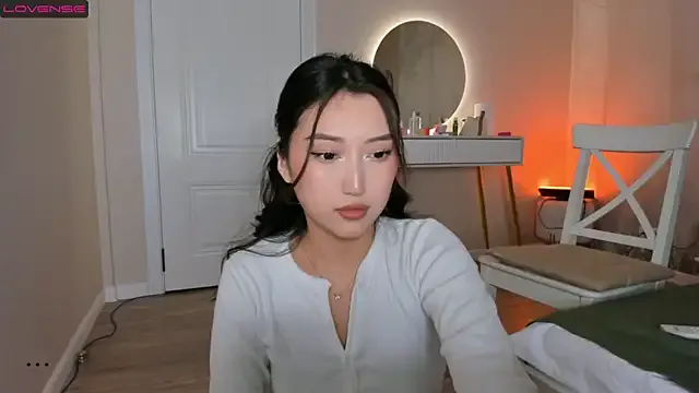 Soffy_pink – webcam model profile photo Image 9