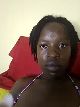 ginacali – webcam model profile photo Image 14