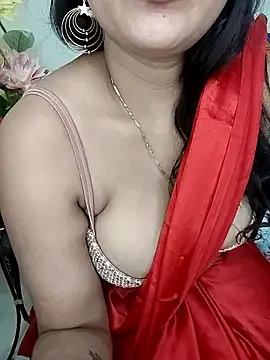 kaamuk_shweta Image 8