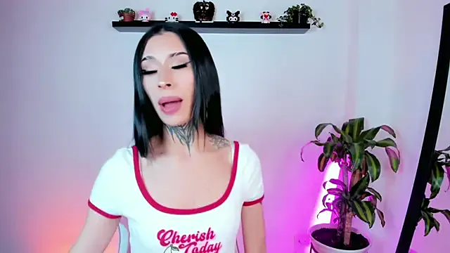 RomanticCouple432 – webcam model profile photo Image 5