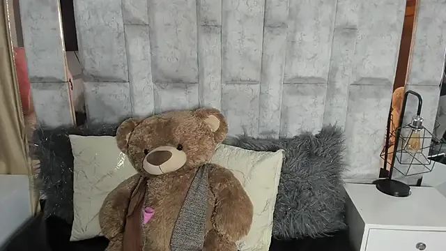 Hottysona123 – webcam model profile photo Image 12