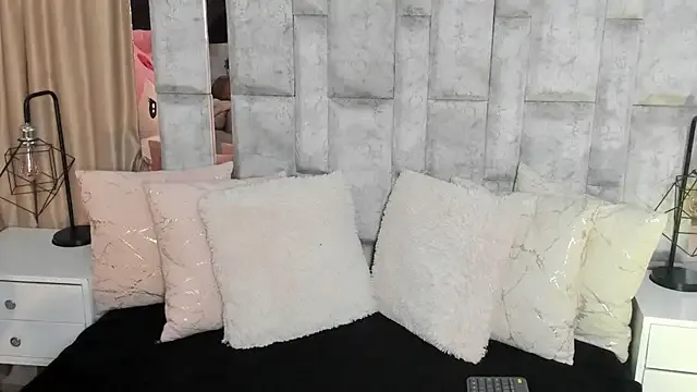 Hottysona123 – webcam model profile photo Image 15