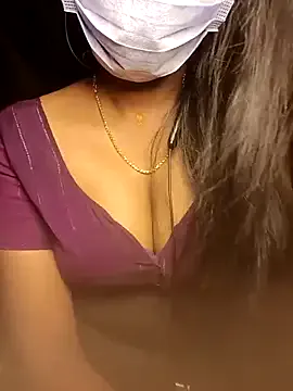 Your-Vedika – webcam model profile photo Image 13