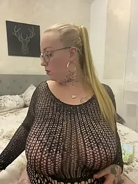 joinoursexshow – webcam model profile photo Image 19