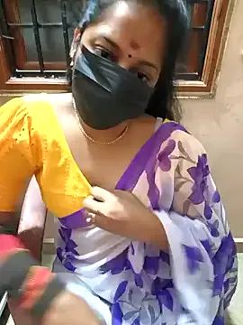 SheenaBrooke – webcam model profile photo Image 9