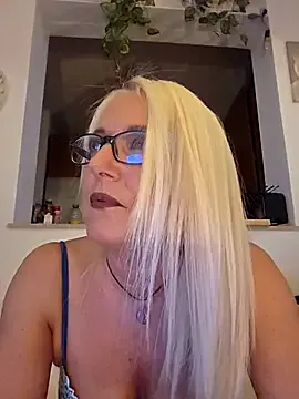 kikkastar Image 15