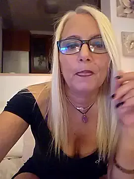 kikkastar Image 18