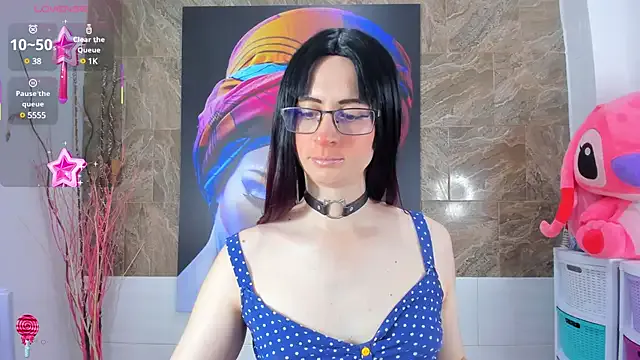 seraphine23 – webcam model profile photo Image 11