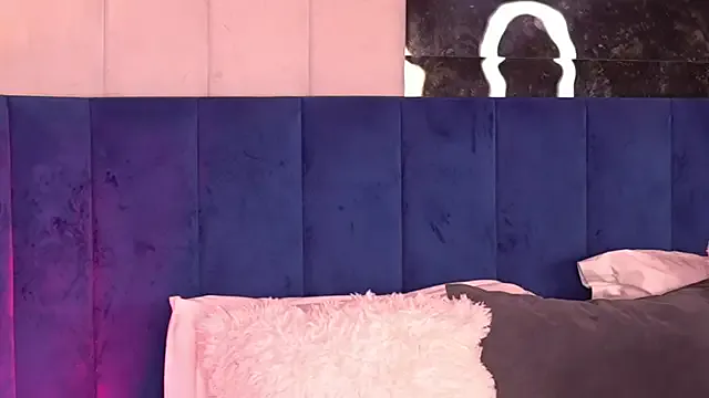 Sara_fun – webcam model profile photo Image 18