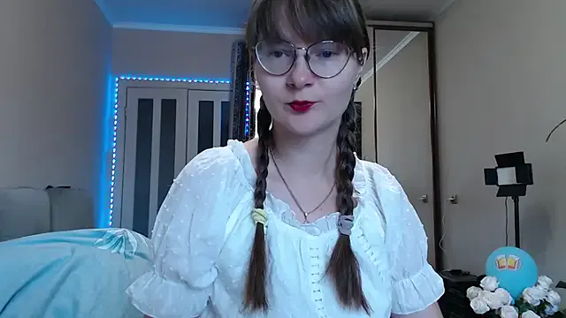 Minaaaa02 – webcam model profile photo Image 19