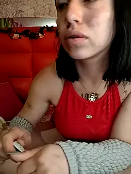 Tatoo_girl – webcam model profile photo Image 13