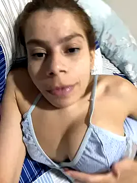 Priyajaanbaby – webcam model profile photo Image 15