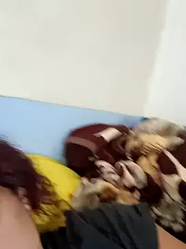 Janhvi- – webcam model profile photo Image 2