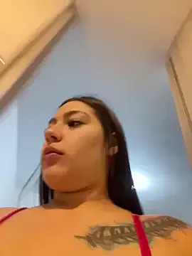 LunarAngel_ – webcam model profile photo Image 9