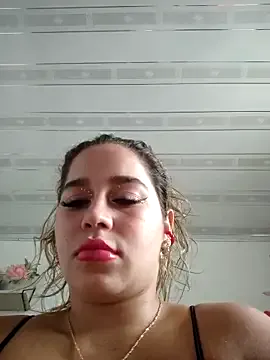 Adeles_vibes – webcam model profile photo Image 5