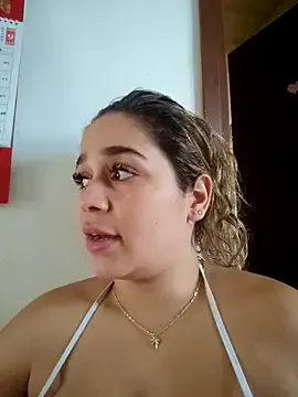 Adeles_vibes – webcam model profile photo Image 6