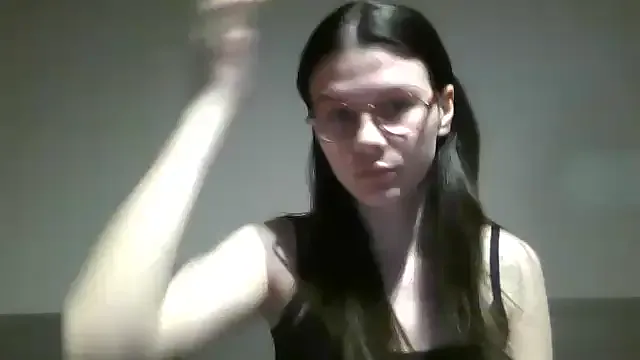 MaribelRiver – webcam model profile photo Image 3