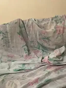 Quun_rosi – webcam model profile photo Image 14