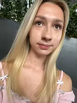 Lia__Love Image 6