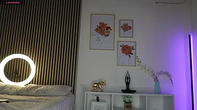 RosieCheeks_ – webcam model profile photo Image 15