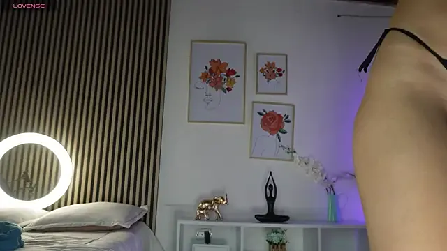 RosieCheeks_ – webcam model profile photo Image 19