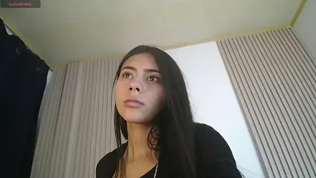 cristiianmartinez – webcam model profile photo Image 6