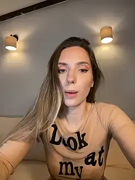 Rinamay_ – webcam model profile photo Image 9