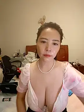 Mia_sweet80 – webcam model profile photo Image 17