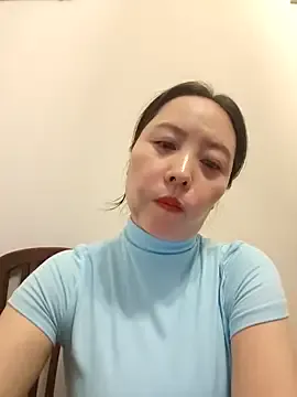 Mia_sweet80 – webcam model profile photo Image 3