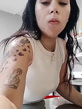 sloppy_slut__420 – webcam model profile photo Image 4