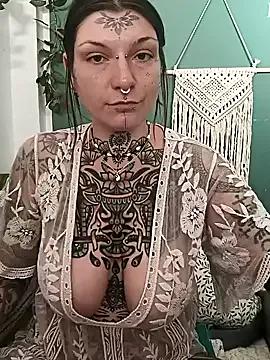 lizzardqueeen Image 14