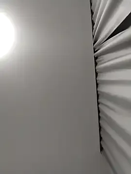 mia_hank – webcam model profile photo Image 10