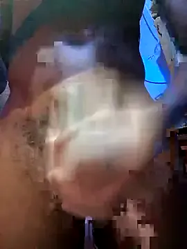 V-Hot-Sweti – webcam model profile photo Image 4