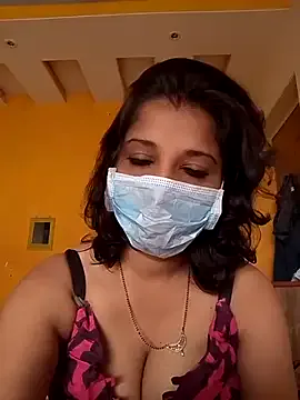 Lusty_Rose01 – webcam model profile photo Image 17