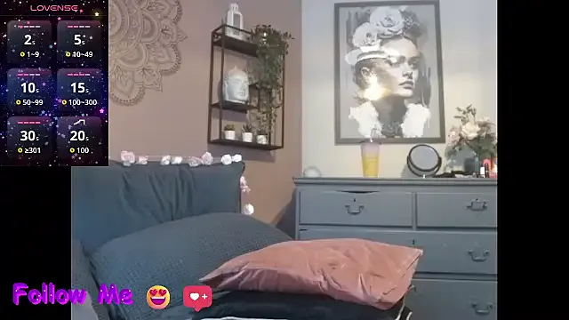 SinfulLovers33 – webcam model profile photo Image 10