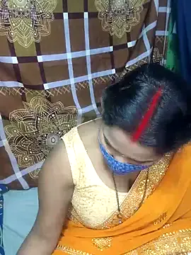 golden_girl_house – webcam model profile photo Image 3