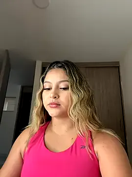 -SweetDi- – webcam model profile photo Image 10