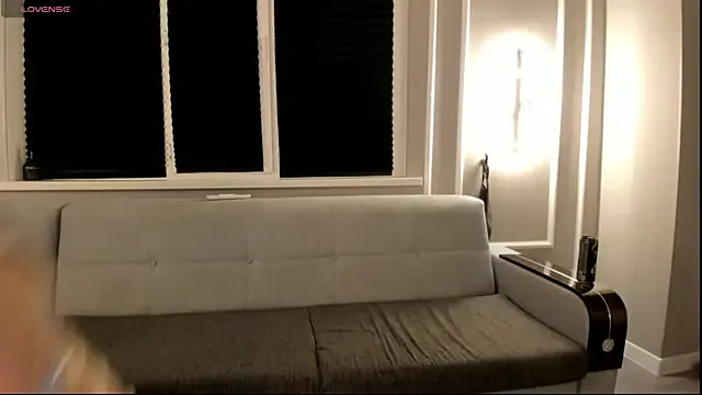 sweetsirenn – webcam model profile photo Image 3