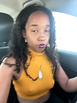 LunalustycumslutPornstar Image 12