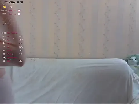 LustfulSarah Image 8