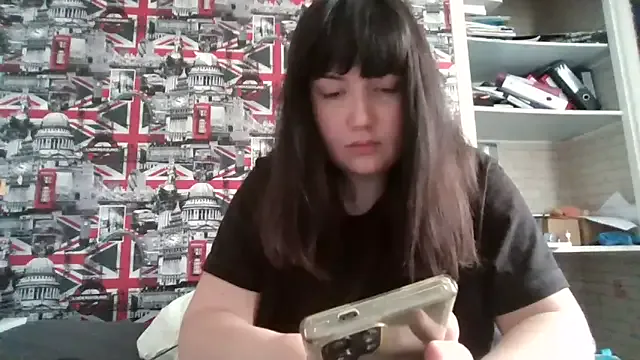 MiaWhitePink_ – webcam model profile photo Image 11