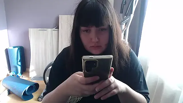 MiaWhitePink_ – webcam model profile photo Image 14