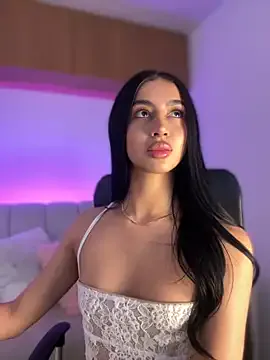 cristiianmartinez – webcam model profile photo Image 7