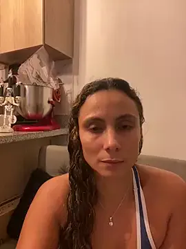 kathariine – webcam model profile photo Image 17