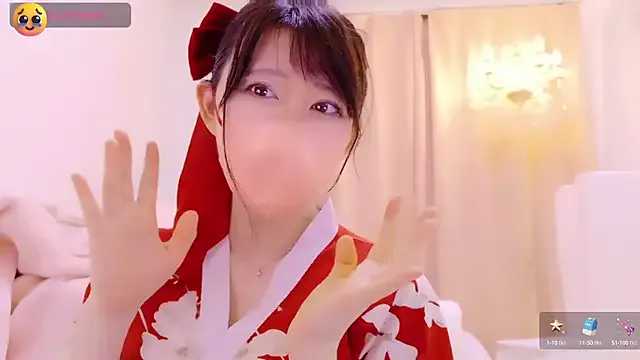 approche_toi_petite – webcam model profile photo Image 3